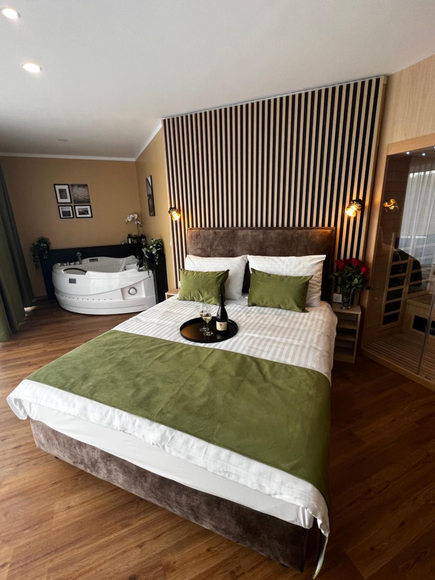 Hotel Dolenjc Novo Mesto Zewnętrze zdjęcie