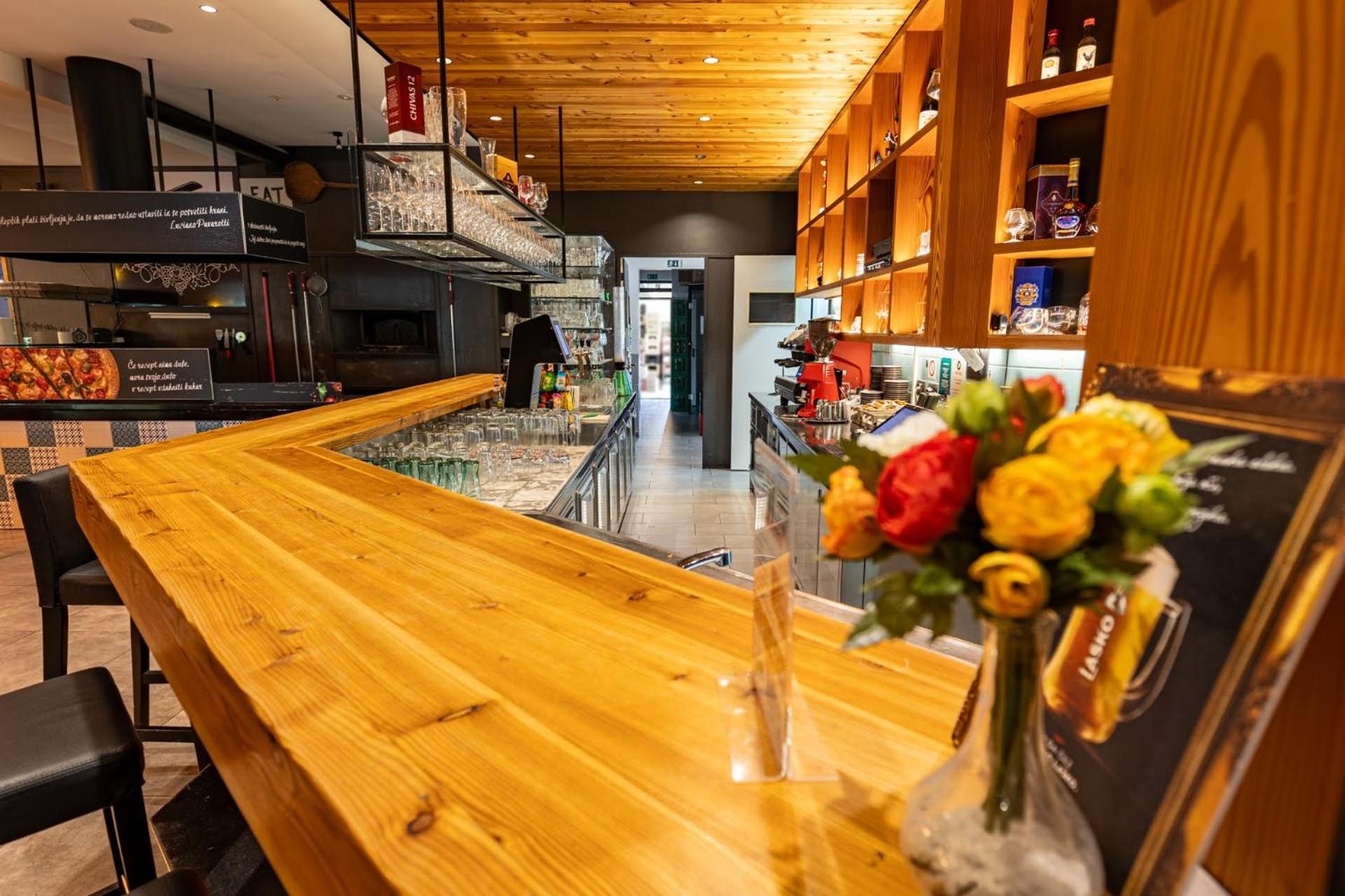 Hotel Dolenjc Novo Mesto Zewnętrze zdjęcie