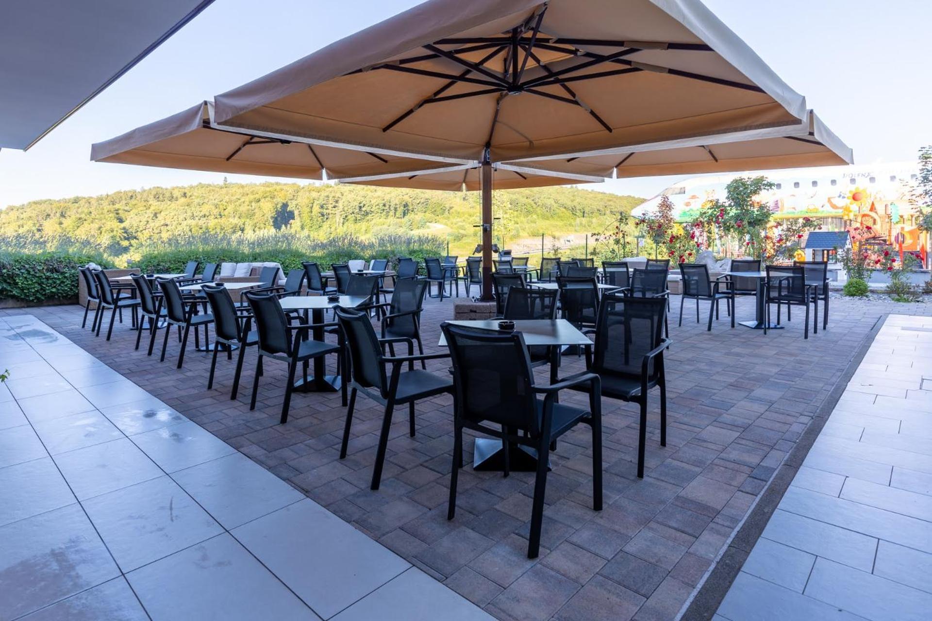 Hotel Dolenjc Novo Mesto Zewnętrze zdjęcie