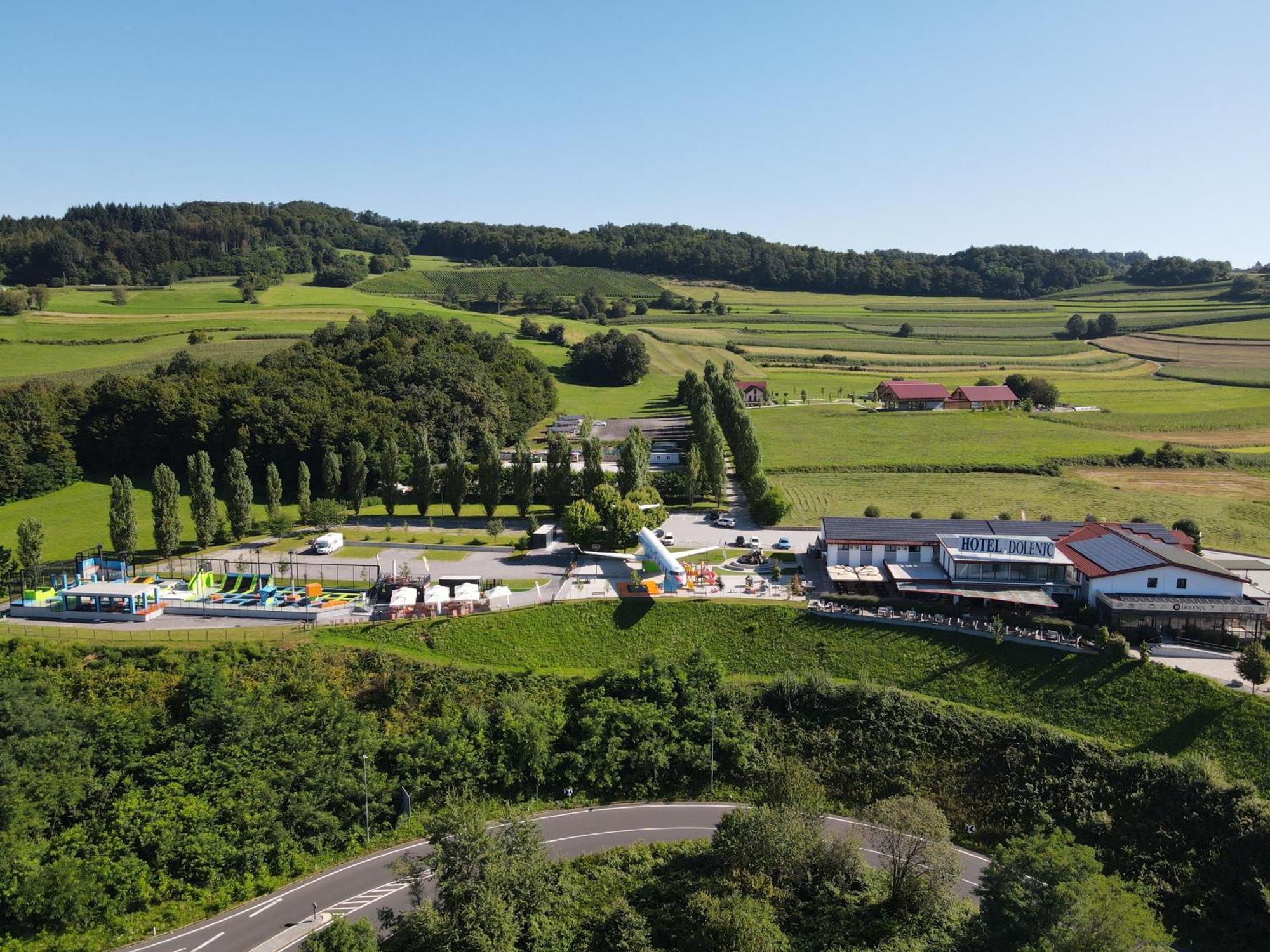 Hotel Dolenjc Novo Mesto Zewnętrze zdjęcie